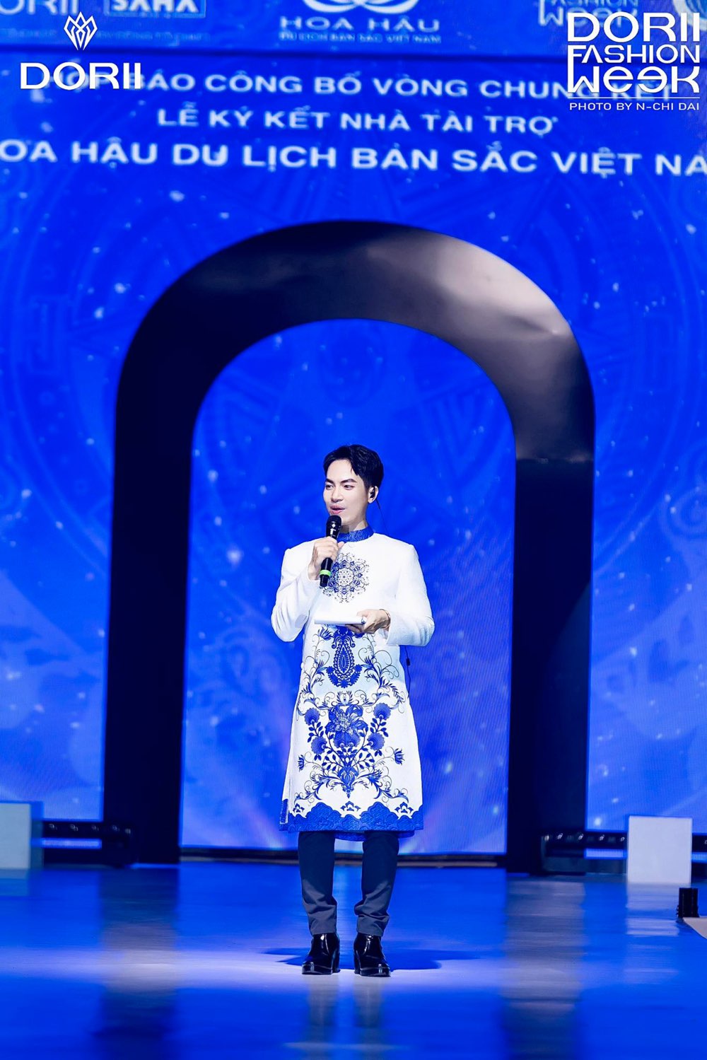 805.mc-hoang-duy2