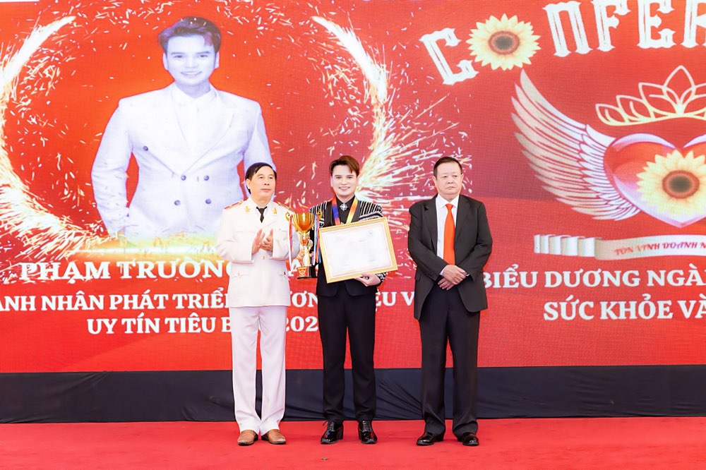 806.mc-pham-truong-giang4