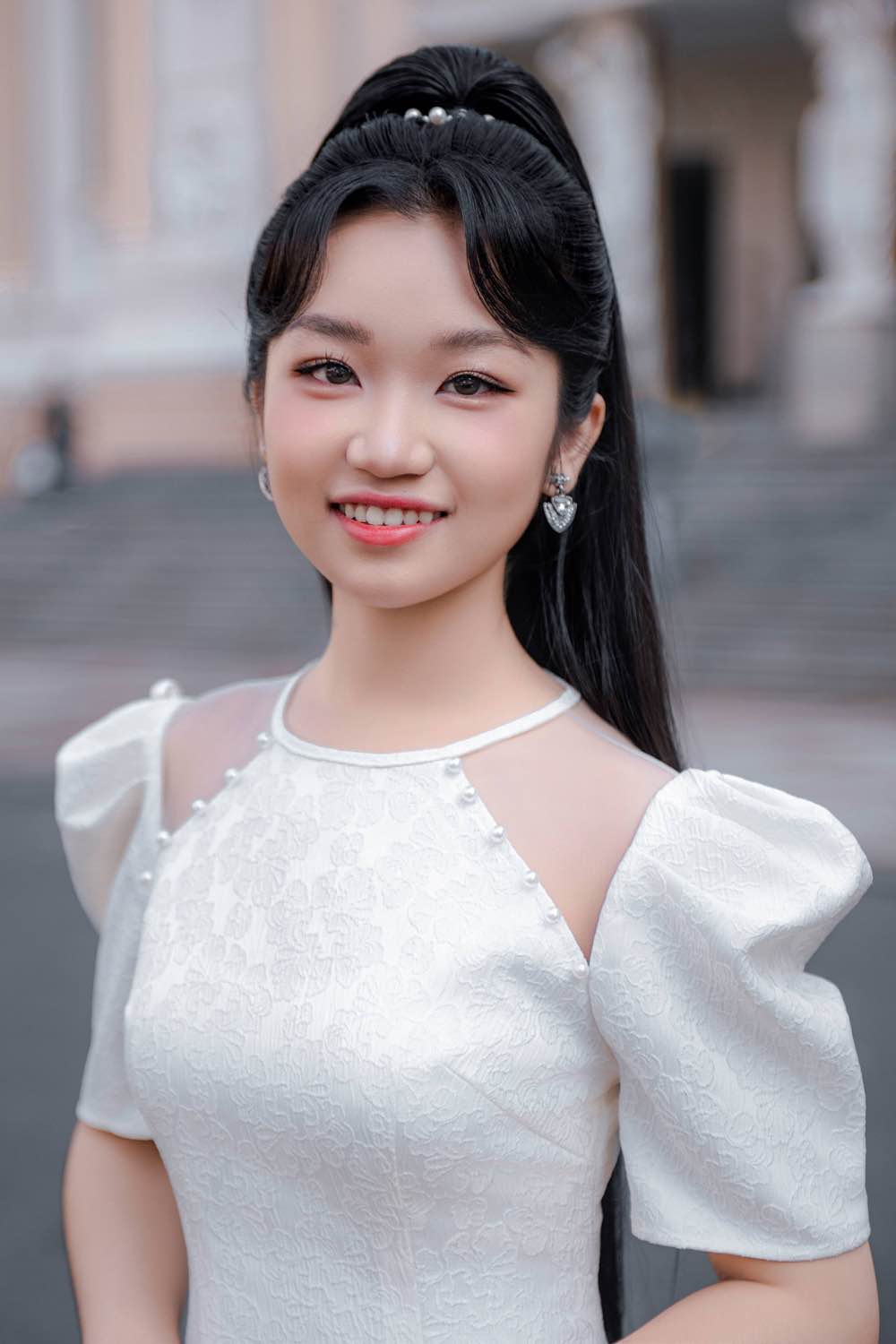 874.minh-thu-spotlight-vietnam0
