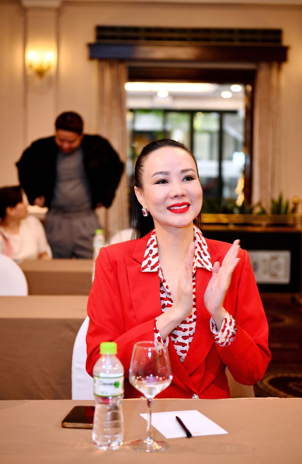 Duong-yen-ngoc.0