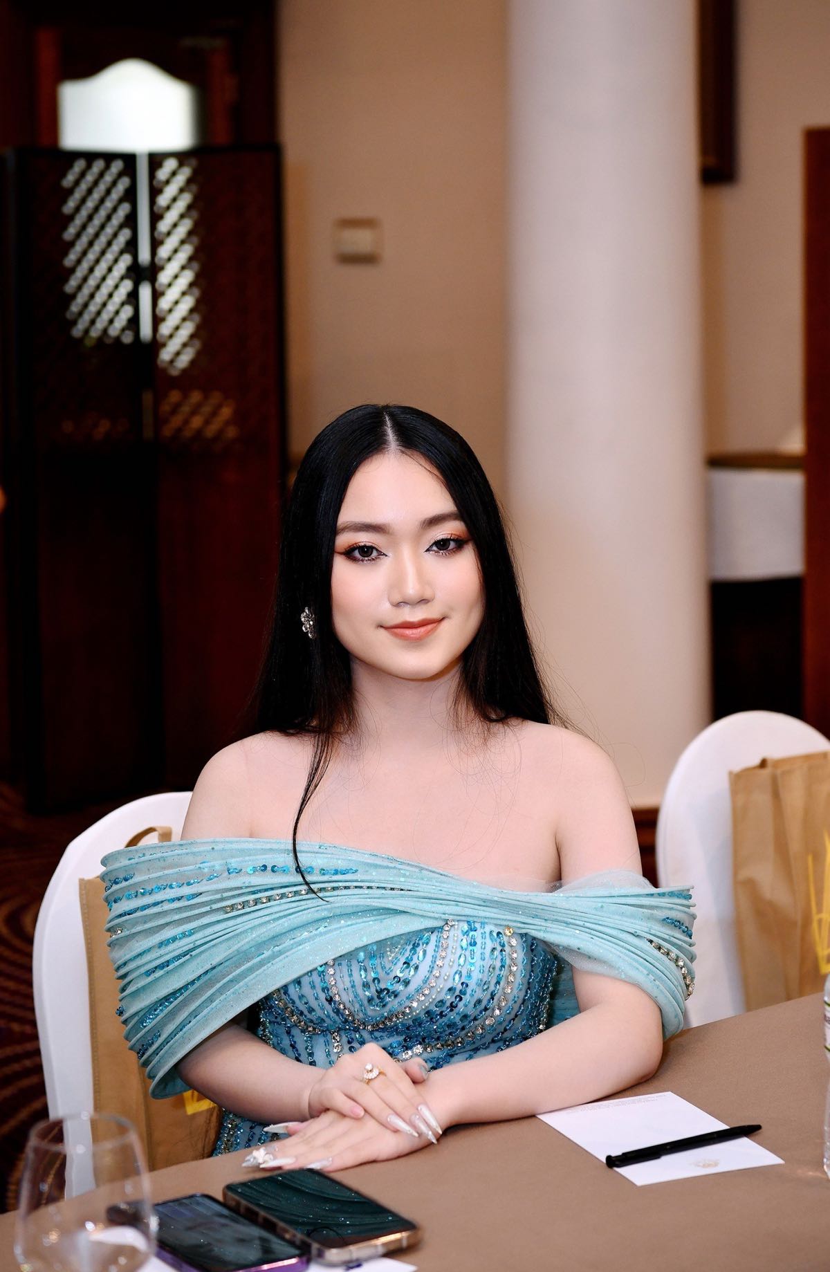 Hoa-hau-Hoang-Hai-Yen