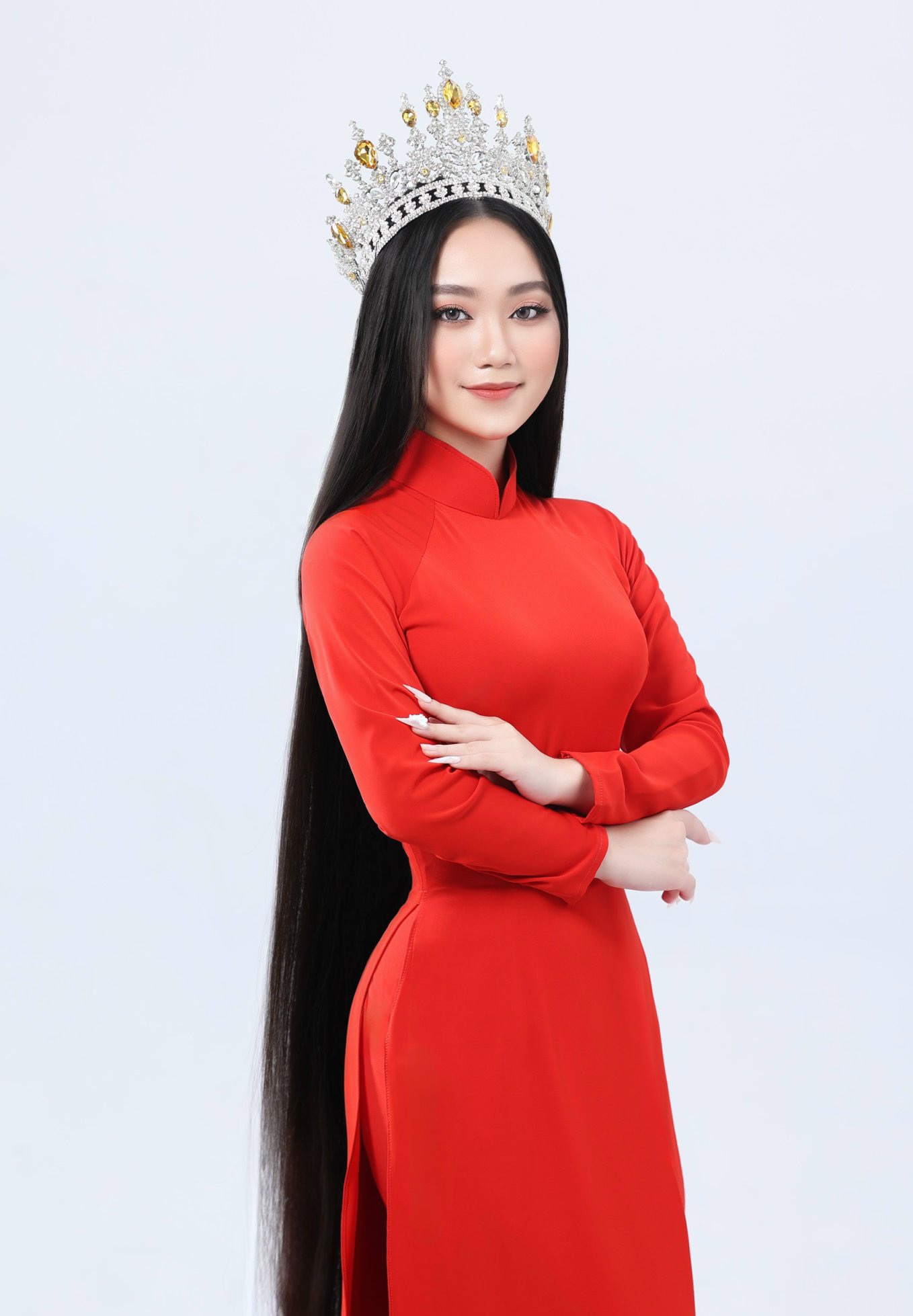 hai-yen-ao-dai