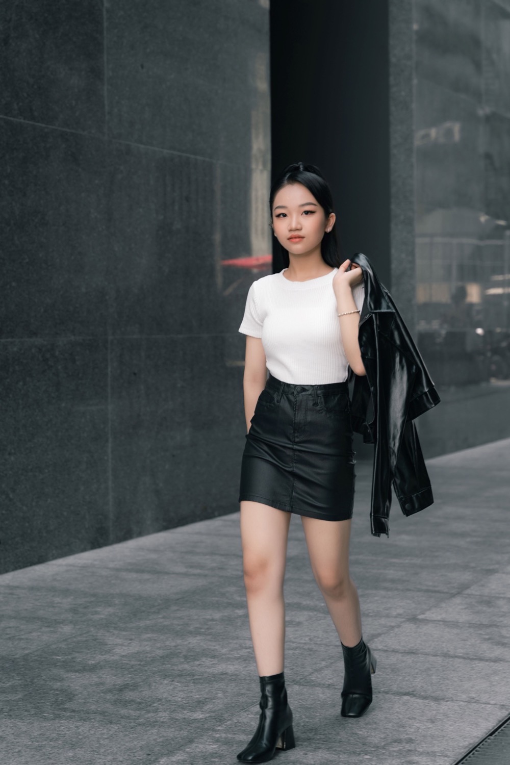 12.vo-thi-minh-thu4