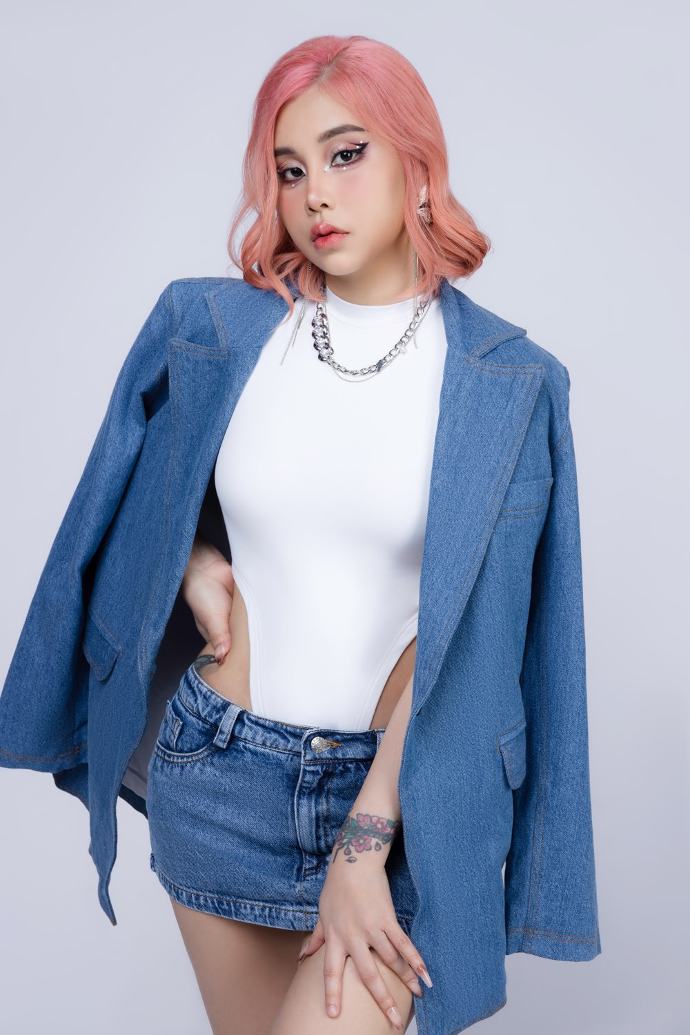 47.uki-uyen8
