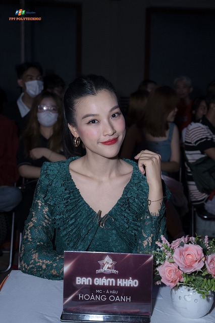 75.MC A hau Hoang Oanh