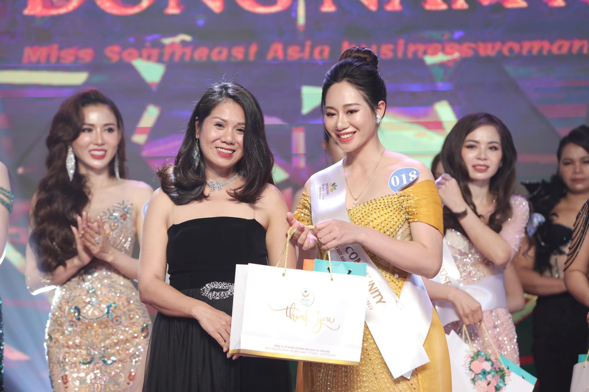 81.Nusee-nguyen-thi-hong-nhung4