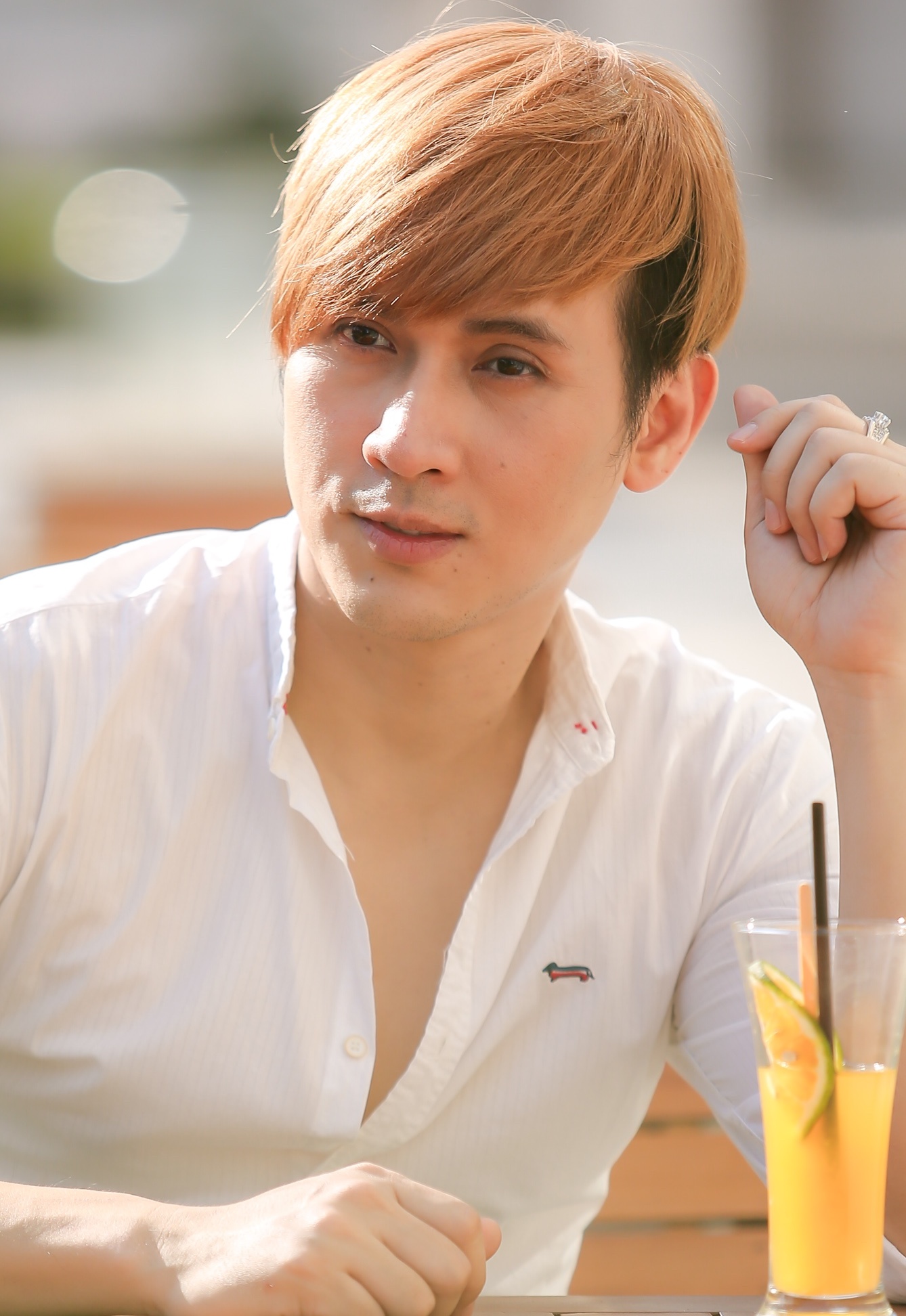 nguyen-vu-spotlight
