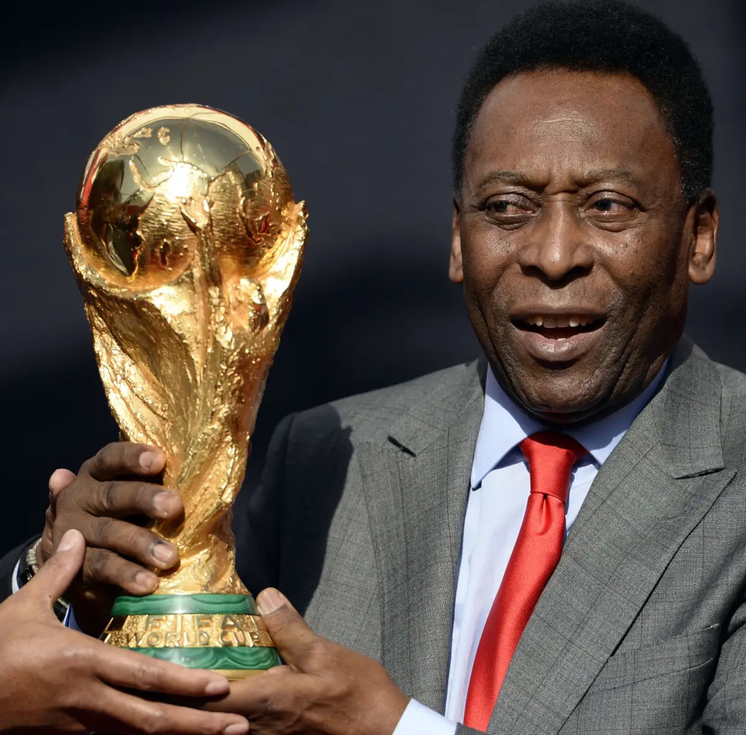16.pele4