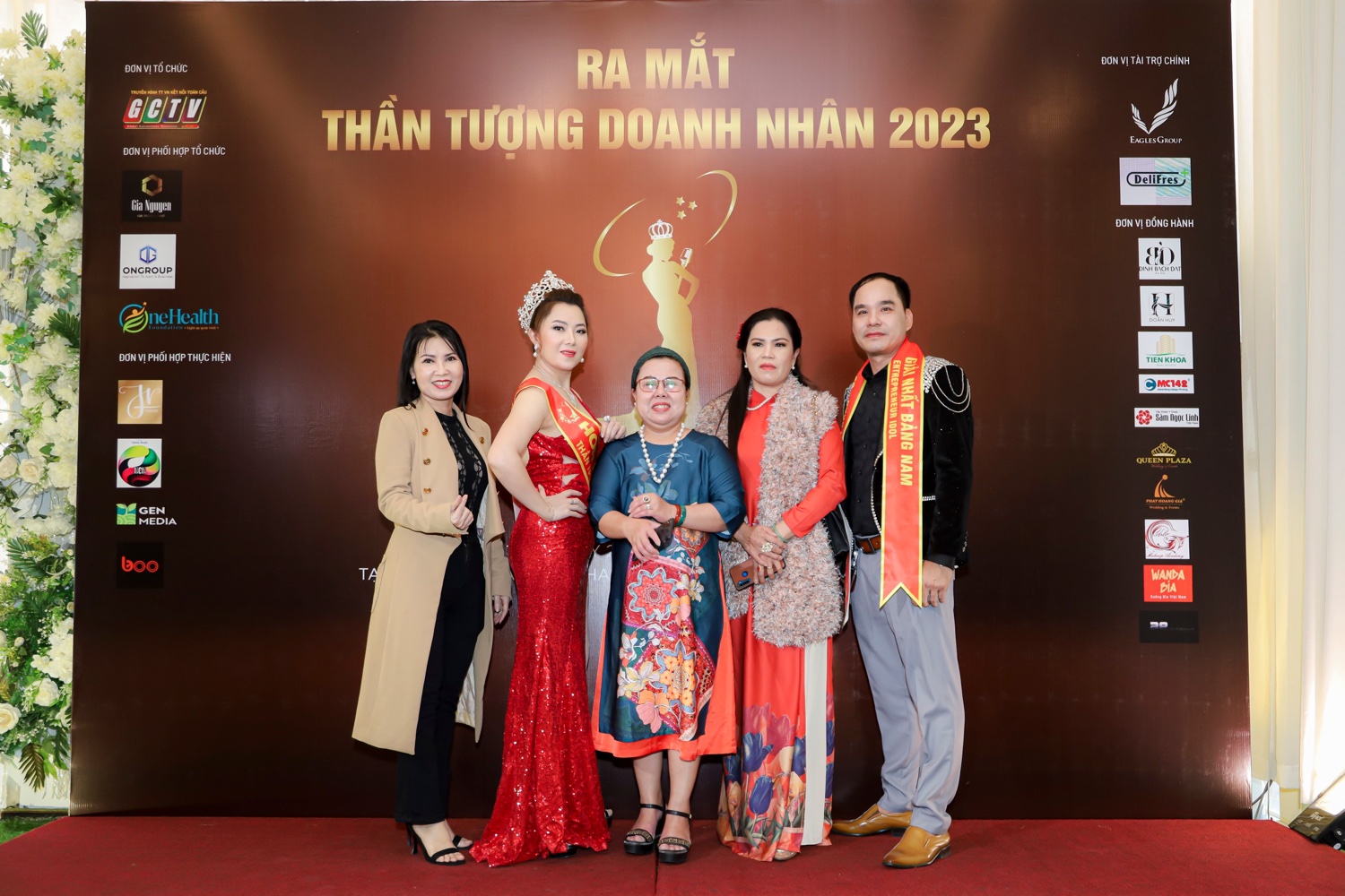 17.Mrs Phan 