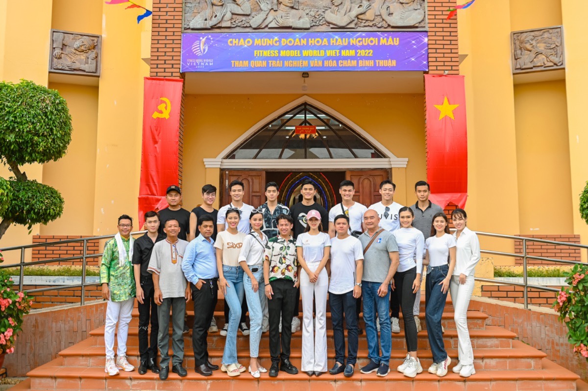 75.Namvuong-hoahau14