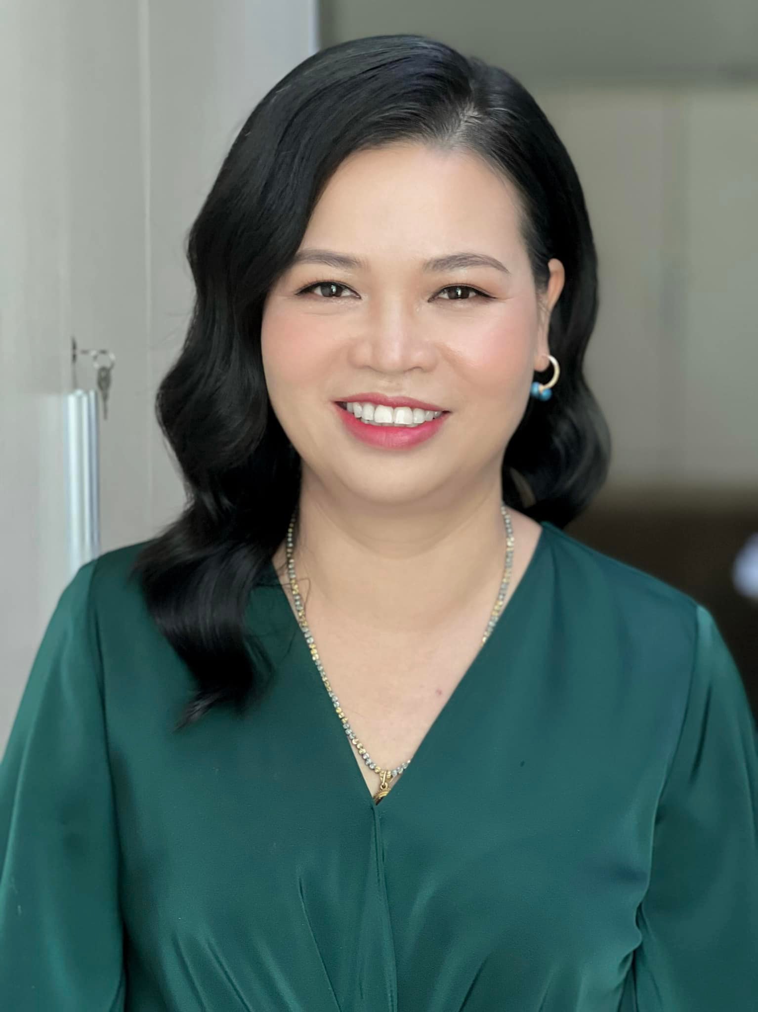 Ba Pham Ngoc Yen