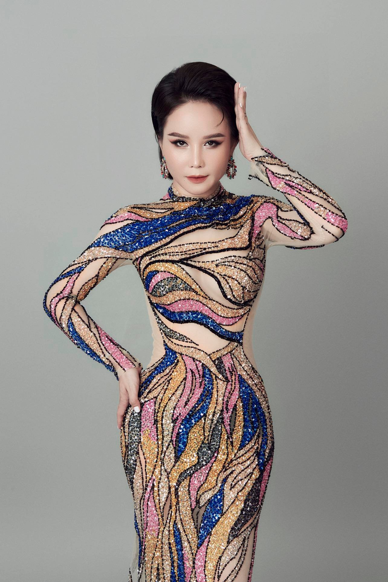 Hoa Hau Doanh Nhan VIET NAM TOAN CAU HOANG SONG HA