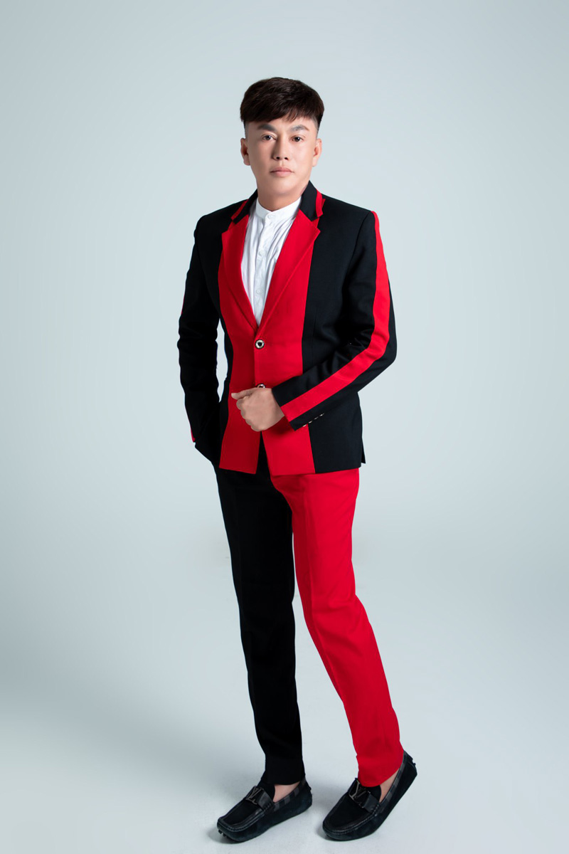 3b.f.ANH-TOMMY1