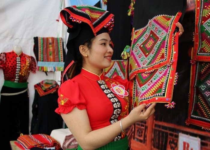 su-khac-nhau-giua-nguoi-thai-trang-va-nguoi-thai-den-2