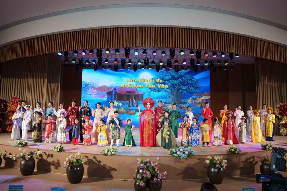 1z.239.su-gia-ao-dai-nhi-le-hoi-ao-dai-hai-phong-2026-6