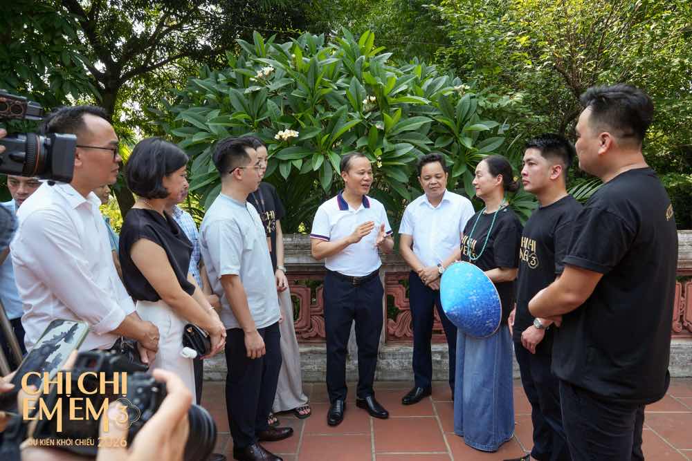 1z.259.phim-chi-chi-em-em-2026-truyen-thong-spotlight-viet-nam-14