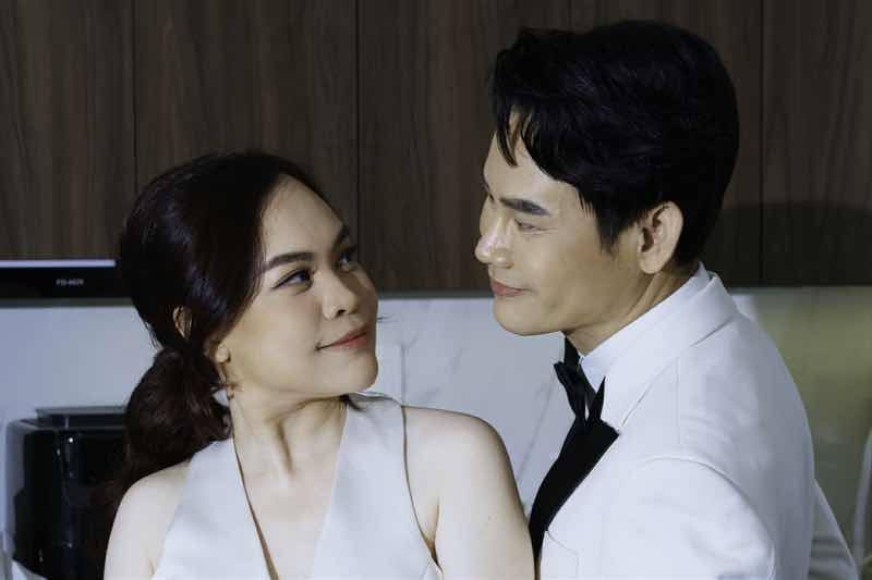 1z.705.mc-duong-hong-phuc-hon-nhan-1