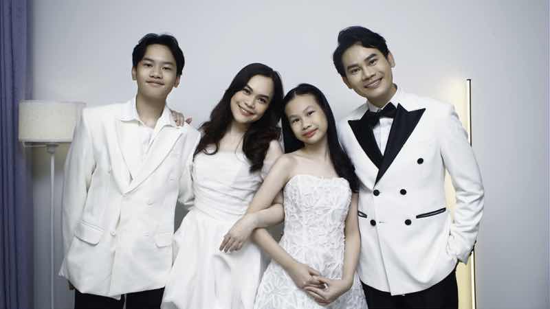 1z.705.mc-duong-hong-phuc-hon-nhan-9