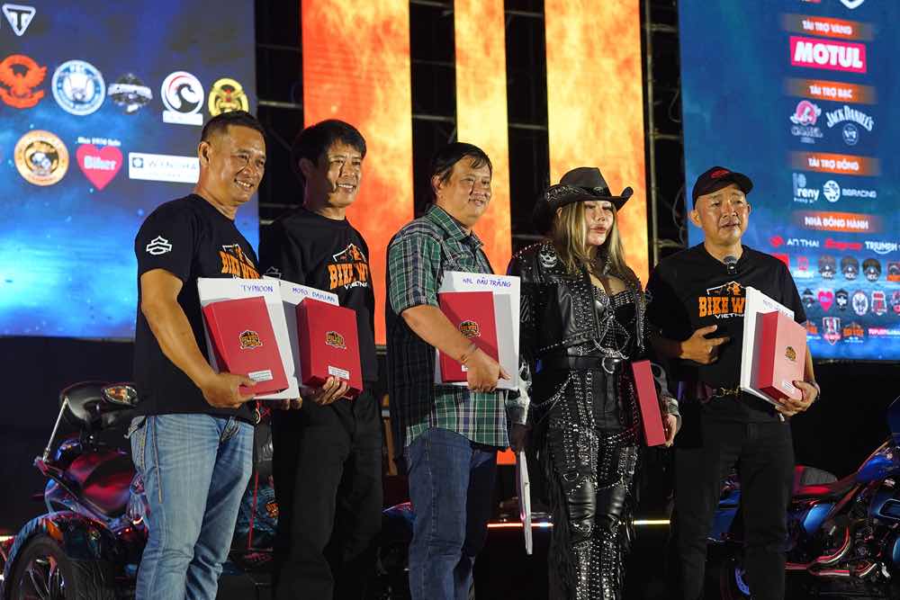 1z.822.bike-week-vietnam-2026-truyen-thong-spotlight-vietnam-17