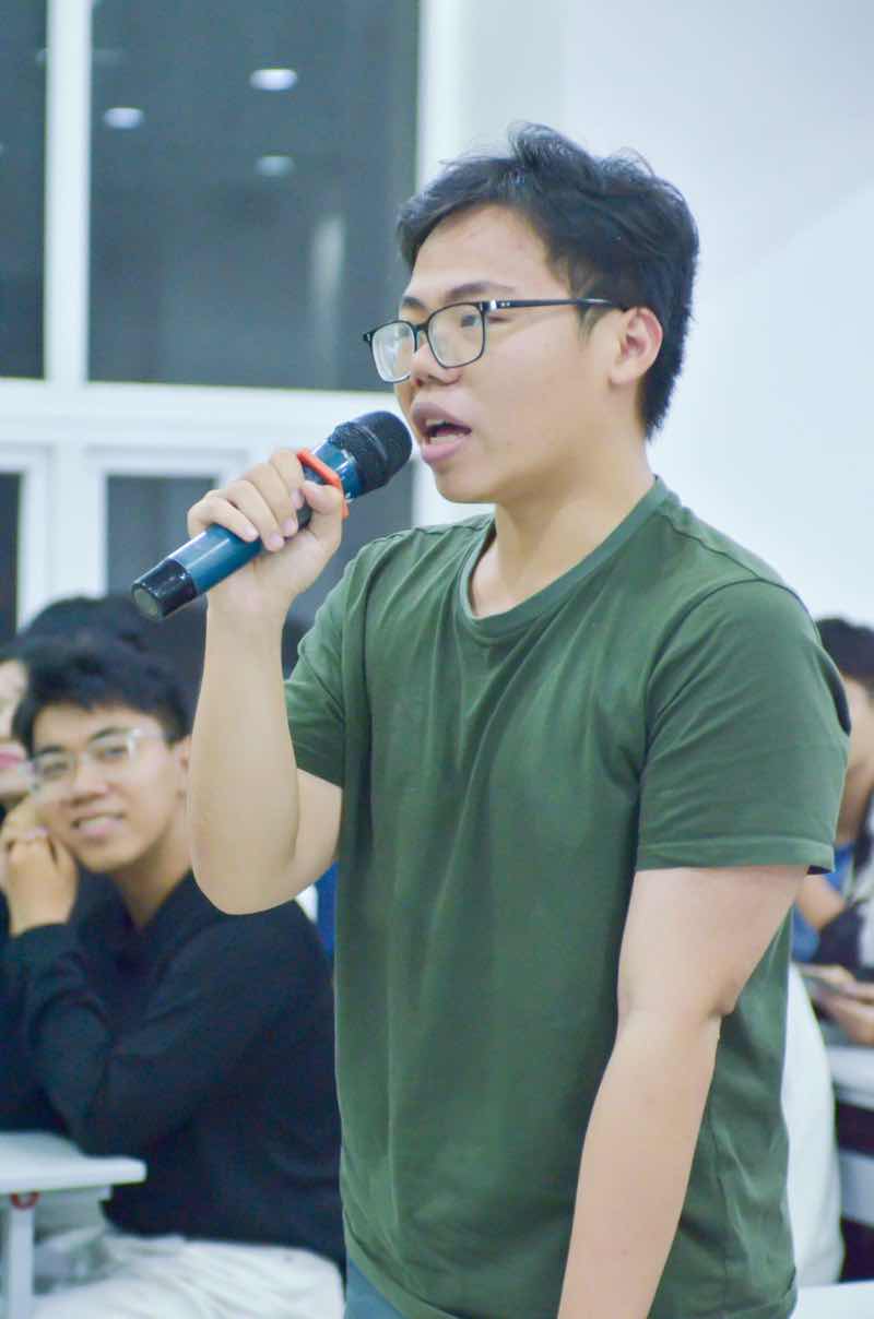 1z.885.MC-Phuoc-dat-truyen-thong-spotlight-vietnam-9