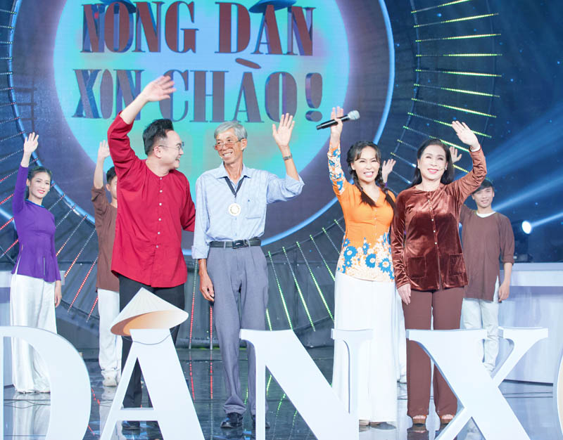 Nông dân Phan Khắc Tài