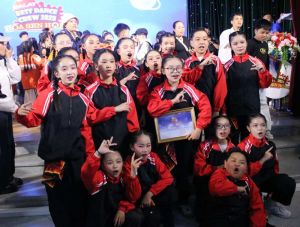 Bán kết Dalat Best Dance Crew 2025 – Hoa Sen Home International Cup: Ấn tượng trước tài năng vũ đạo xuất sắc của các vũ công nhí