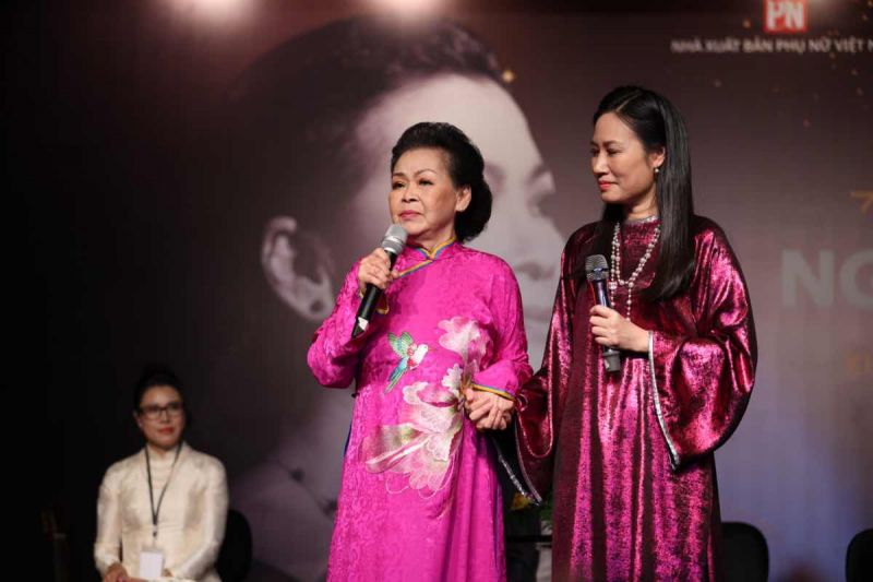 Ca sĩ Kh&aacute;nh Ly ra mắt phim v&agrave; s&aacute;ch H&aacute;t C&ugrave;ng Nguồn Cội