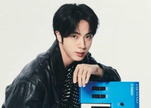 Buổi hòa nhạc của Jin (BTS) khiến giá phòng quanh sân vận động Incheon Munhak tăng gấp nhiều lần