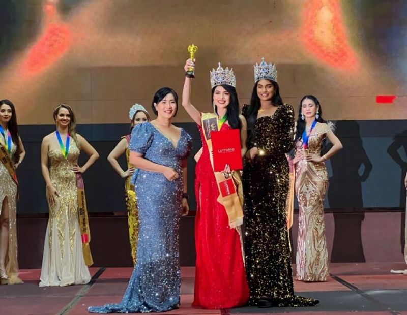 Vượt qua nhiều bông hoa xinh đẹp tại cuộc thi Mrs Asia Pacific 2023, Hồ Trúc Quỳnh đăng quang ngôi vị cao nhất