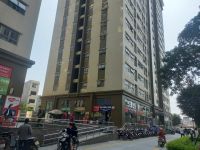H&agrave; Nội: Nam sinh lớp 8 rơi từ tầng cao chung cư xuống đất tử vong