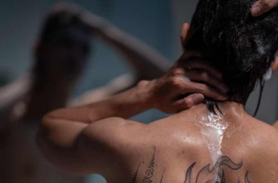 CẢNH 18+ CỦA TRẦN NGỌC V&Agrave;NG C&Oacute; THỰC SỰ PHỤC VỤ CHO PHIM ''HEO NĂM M&Oacute;NG''?