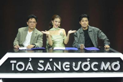 Đ&ocirc;ng Thi&ecirc;n Đức t&igrave;m được &ldquo;truyền nh&acirc;n&rdquo;, kh&ocirc;ng ngần ngại cho điểm tuyệt đối