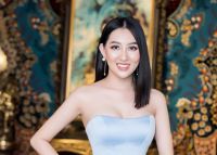 Hoa hậu Huỳnh Th&uacute;y Anh lấn s&acirc;n sang lĩnh vực kinh doanh tranh thảm Ba Tư