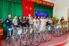 Cuộc thi Hoa hậu Doanh nh&acirc;n Ch&acirc;u &Aacute; 2024 trao tặng 55 xe đạp cho học sinh ở Ninh Thuận