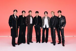 BTS bứt ph&aacute; với ARIRANG, vươn top 4 doanh số tuần đầu K-Pop mọi thời đại