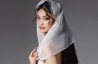 Hoa hậu N&ocirc;ng Th&uacute;y Hằng tiếp tục học thạc sĩ, kh&ocirc;ng &aacute;p lực chuyện kết h&ocirc;n