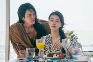 Suzy và Kim Woo Bin bị chỉ trích vì diễn xuất trong cảnh phim “Genie, Make A Wish”