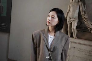 Kim Ji Won g&acirc;y sốt với m&aacute;i t&oacute;c bob thanh lịch tại Milan