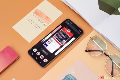 Trên tay Galaxy Z Flip3 5G: Siêu phẩm màn hình gập mới của Samsung có gì hấp dẫn?