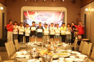 Cầu thủ nh&iacute; 2025 kh&eacute;p lại đầy cảm x&uacute;c, Minh Thuận trở th&agrave;nh cầu thủ xuất sắc nhất