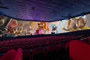 CGV ch&iacute;nh thức ra mắt 2 ph&ograve;ng chiếu ScreenX mới tại H&agrave; Nội v&agrave; TP. HCM