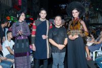 Diễn vi&ecirc;n Điện ảnh Minh Giang trở lại đầy thần th&aacute;i trong BST Hoa của Đất của NTK Việt H&ugrave;ng