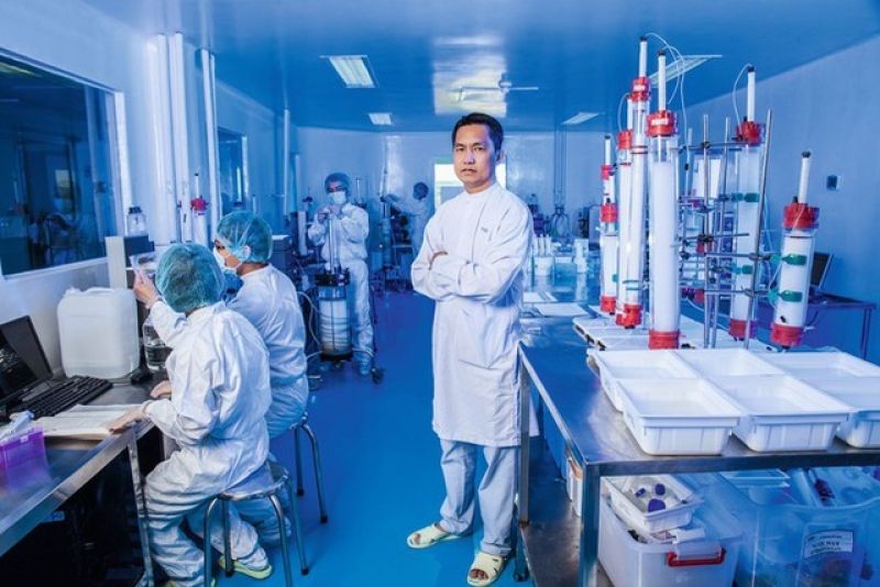 Ông Hồ Nhân đã chuyển vị trí Tổng Giám đốc của Nanogen cho vợ