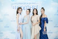Ngọc Trinh v&agrave; Phạm Quỳnh Anh đọ d&aacute;ng tại buổi lễ ra mắt thương hiệu MOOMERY &ndash; MORE THAN LOVE
