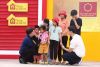 M&aacute;i ấm gia đ&igrave;nh Việt: Hơn nửa tỷ đồng được trao trong ng&agrave;y ghi h&igrave;nh đầu ti&ecirc;n tại tỉnh B&igrave;nh Thuận