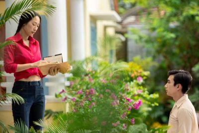 QUỲNH THY CHIA SẺ HẬU TRƯỜNG &ldquo;MỘT THỜI TA Đ&Atilde; Y&Ecirc;U&rdquo;: NHỮNG KHOẢNH KHẮC CHƯA TỪNG KỂ