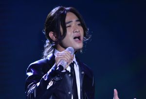 Hot boy Hoàng Thắng có danh xưng mới: Tài tử Bolero
