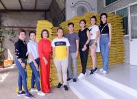 Mrs Taiwan International Global 2018 Ch&acirc;u Mai Thảo trao 1,3 tấn gạo cho b&agrave; con ngh&egrave;o