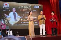 Đạo diễn Trần Vũ Hu&acirc;n: Cho đi l&agrave; hạnh ph&uacute;c với &ldquo;Bức tường nghệ sĩ" m&ugrave;a 2