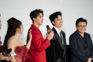 THẢM ĐỎ &ldquo;HEO NĂM M&Oacute;NG&rdquo;: D&Agrave;N SAO VIỆT ĐỔ BỘ, V&Otilde; TẤN PH&Aacute;T V&Agrave; TRẦN NGỌC V&Agrave;NG &ldquo;ĐỌ&rdquo; PHONG TH&Aacute;I NAM THẦN